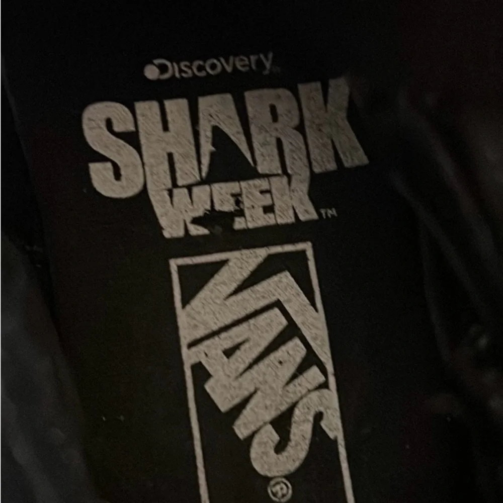 Vans Shark Week x Sk8-Hi Unisex Size M5.5 W7